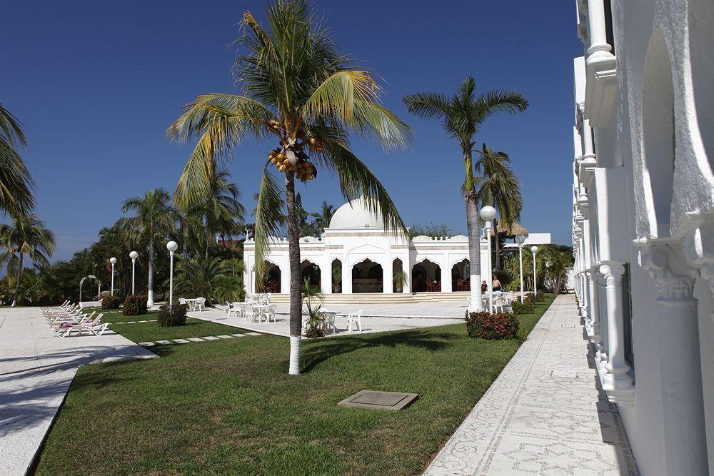 Hotel Aldea Del Bazar & Spa Puerto Escondido  Exterior photo